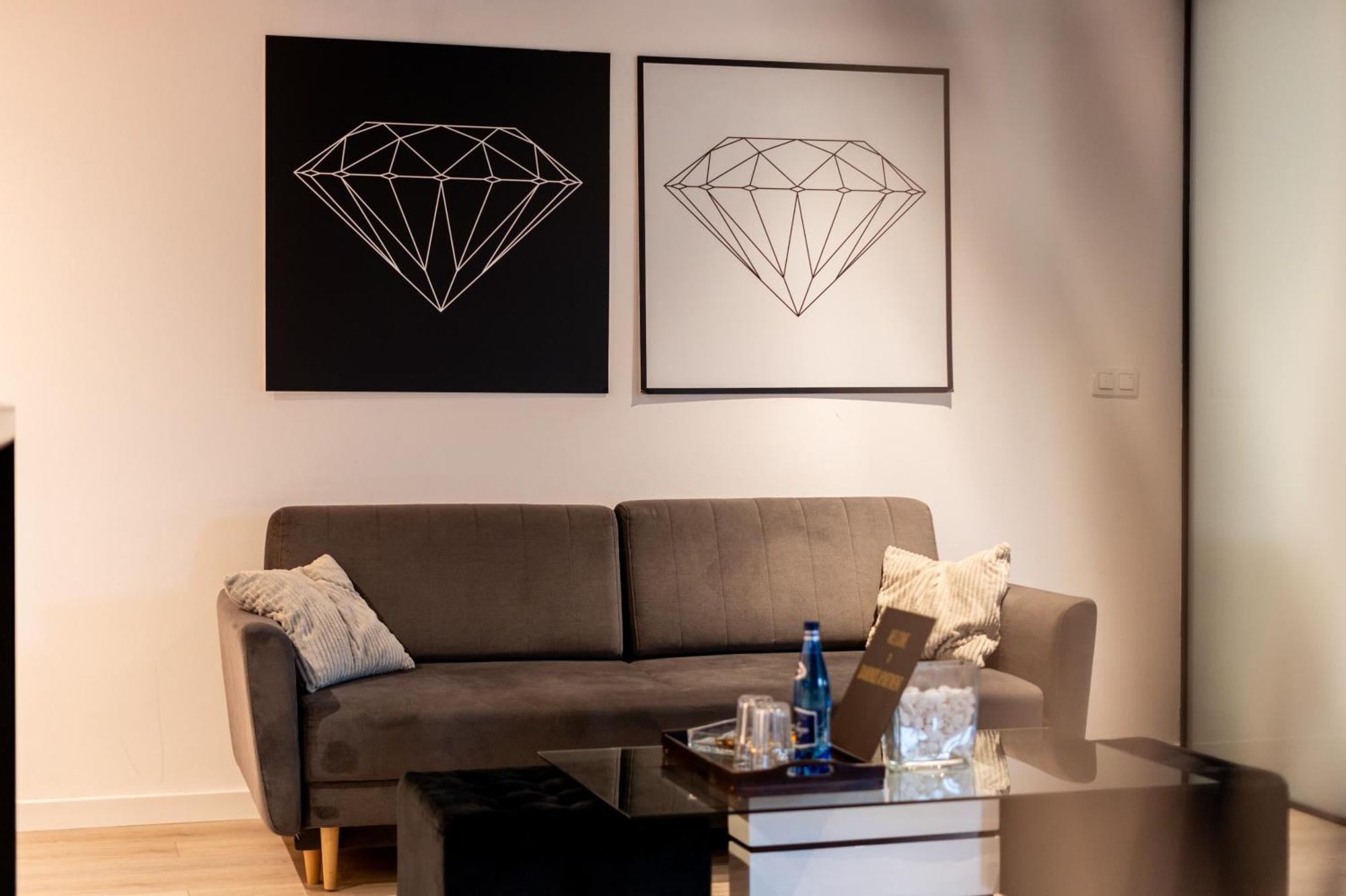 Diamonds Apartment Cracóvia Exterior foto